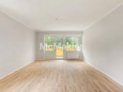 Erstbezug nach Sanierung Bezugsfreie 3 Zimmer Wohnung in...