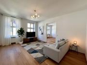 Einziehen und Wohlfühlen! Helle 2 Zimmer Altbauwohnung,...