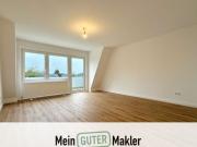 Erstbezug nach Sanierung: Helle Dachgeschoss Oase mit...