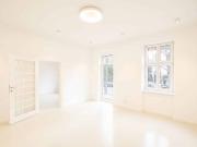 Erstbezug nach Sanierung: Hochwertige 3 Zimmer Wohnung...