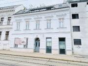 Erstbezug nach Sanierung hofseitige Gartenwohnung mit...