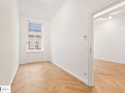 Erstbezug nach Sanierung in begehrter Wohngegend