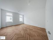 Erstbezug nach Sanierung in der Klausgasse 1 Zimmer...