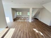 Erstbezug nach Sanierung: Moderne 3 Zimmer Wohnung mit...