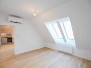 Erstbezug nach Sanierung: Schöne 2 Zimmer Wohnung mit...