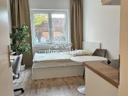 Erstbezug nach Sanierung, Teilmöbliert in zentraler Lage