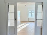 Erstbezug nach Sanierung – Villa im Märchenviertel 4,5...