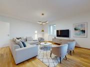 ERSTBEZUG nach Sanierung I Tischler Küche mit Siemens...