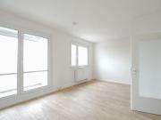 ERSTBEZUG nahe E Center / mit Balkon / ab Mitte April 2026