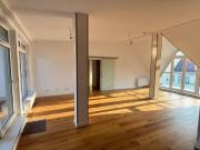 Erstbezug, Neu ausgebautes Dachgeschoss! Unweit vom...