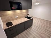 ERSTBEZUG NEU: Klimatisiertes WOHN BÜRO für...