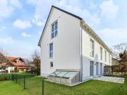 ERSTBEZUG! Neubau Doppelhaushälfte mit hellen Räumen &...