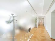 Erstbezug! Renoviertes 4 Zimmer Büro in Toplage