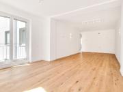 ERSTBEZUG RUHELAGE BALKON BELVEDERE 4 ZIMMER KERNSANIERT
