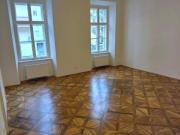 Erstbezug: Sanierter 4 ZIMMER Altbau + extra Küche neu...