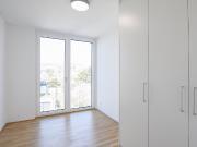 Erstbezug: Schöne 3 Zimmer Wohnung mit Balkon