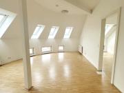 ERSTBEZUG! Schöne, generalsanierte 2 Zimmerwohnung im...