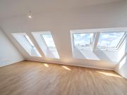 Erstbezug: Sonnige, klimatisierte Zwei Zimmer...