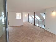 ERSTBEZUG: Stilvolle Dachgeschossmaisonette beim...