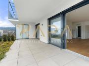 Erstbezug Terrassenwohnung mit seitlichem Seeblick und...