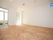 ERSTBEZUG, TOP 7, JETZT einziehen! Kernsanierter Albau...