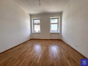 Erstbezug: Toprenovierter 68m² Altbau mit 2 Zimmern und...