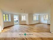 Erstbezug: Traumhafte Wohnung mit Sauna und Garten