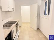 ERSTBEZUG: Unbefristeter 56m² Altbau mit Einbauküche...