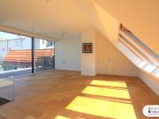 DG Maisonette mit Garagenplatz im Haus modernste Technik...