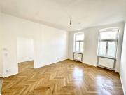 Erstbezugswohnung Sanierte 2 Zimmer Altbauwohnung in...