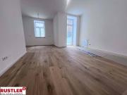 ERSTEBZUG an der U1 | Generalsanierte Altbauperle mit...