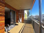 Erstklassige 3 Zi Eigentumswohnung mit Loggia und 2 TG...