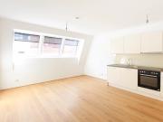 Erstklassiger DG Wohntraum mit Balkon!
