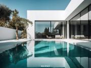 Es ist Zeit, die Villa mit Pool zu planen! Ein tolles...