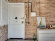 ESAURIA ROOM: BRIGHT & COMFY