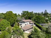 Escarpment Estate Elevated Modern Residence