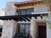 ESCENARIO NATURAL DE LUJO EN LA VISTA RESIDENCIAL