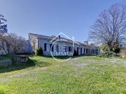 ESCLOTTES, Bel ensemble immobilier en pierres avec...