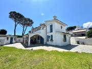 Esclusiva villa di 171 mq in vendita Via Lido il...