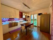 Prestigiosa villa di 220 mq in vendita, Via Santa...