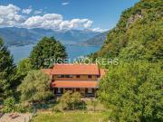 Esclusiva villa di 270 mq in vendita Perledo, Italia