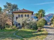 Esclusiva villa di 310 mq in vendita Lierna, Lombardia