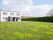 Esclusiva villa di 323 mq in vendita Via Romana...