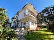 Esclusiva villa di 334 mq in vendita via Venezia,...
