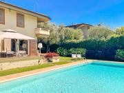 Esclusiva villa di 400 mq in affitto via giglioli, Forte...
