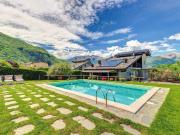 Esclusiva villa di 400 mq in vendita Colico, Italia