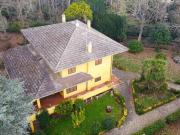 Esclusiva villa di 450 mq in vendita Via delle...