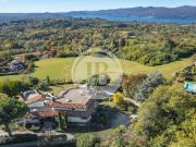 Esclusiva villa di 510 mq in vendita Besozzo, Lombardia