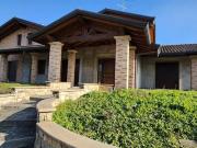 Esclusiva villa di 600 mq in vendita Via 1 Maggio, Gorla...