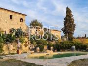 Prestigiosa villa di 600 mq in vendita, Via Rinascita...